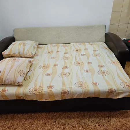 Summer, Pool And Garden Apartament